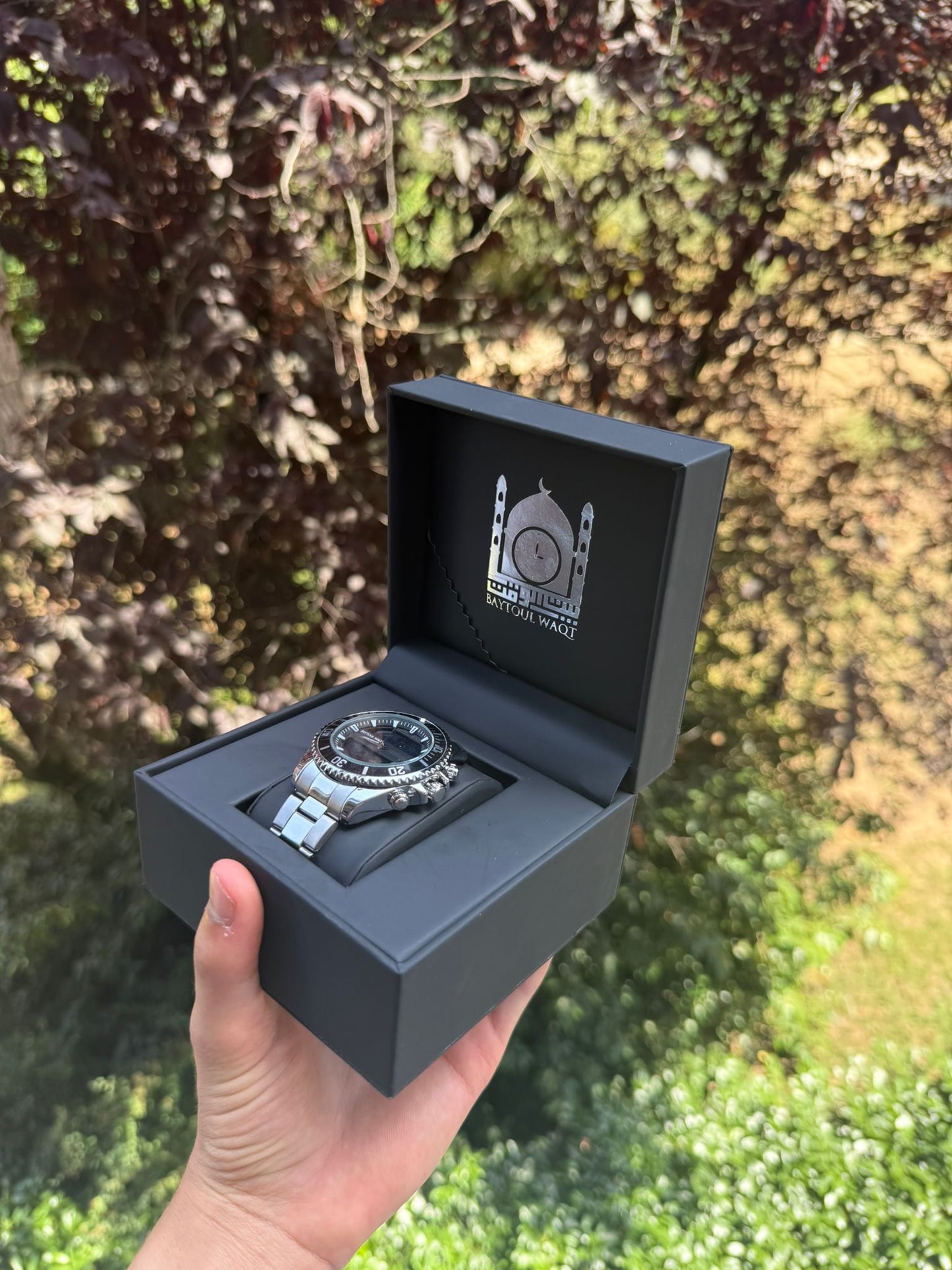 Layl Watch