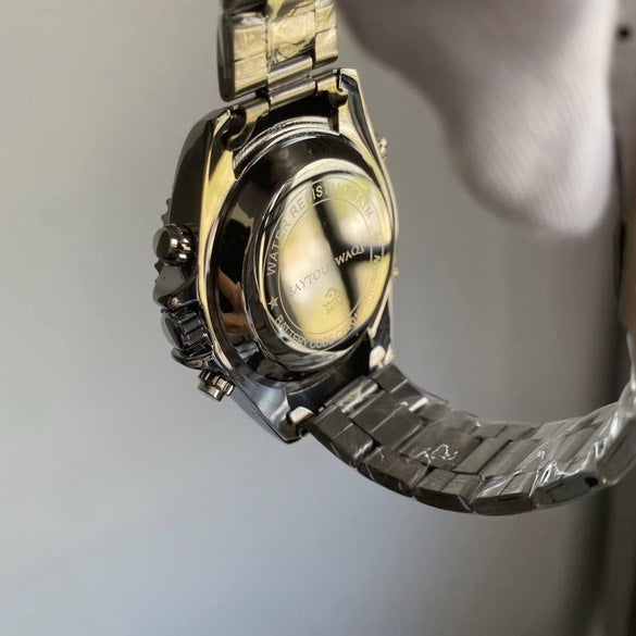 Montre Samaa